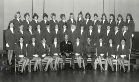 Army Blades posing for a formal photograph. 