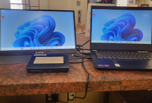 External DVD and portable screen for laptops