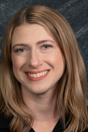 Laura Burley headshot photo